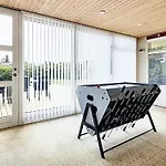 8 Person Holiday Home In Vaeggerlose בית נופש *