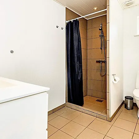 Spacious Retreat In Marielyst-by Traum