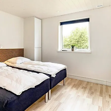 Spacious Retreat In Marielyst-by Traum