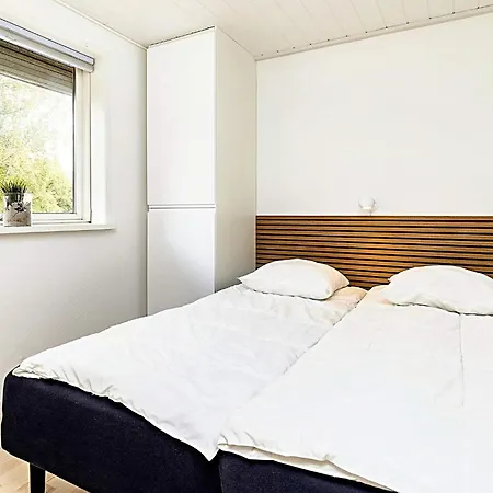 Spacious Retreat In Marielyst-by Traum Bøtø By